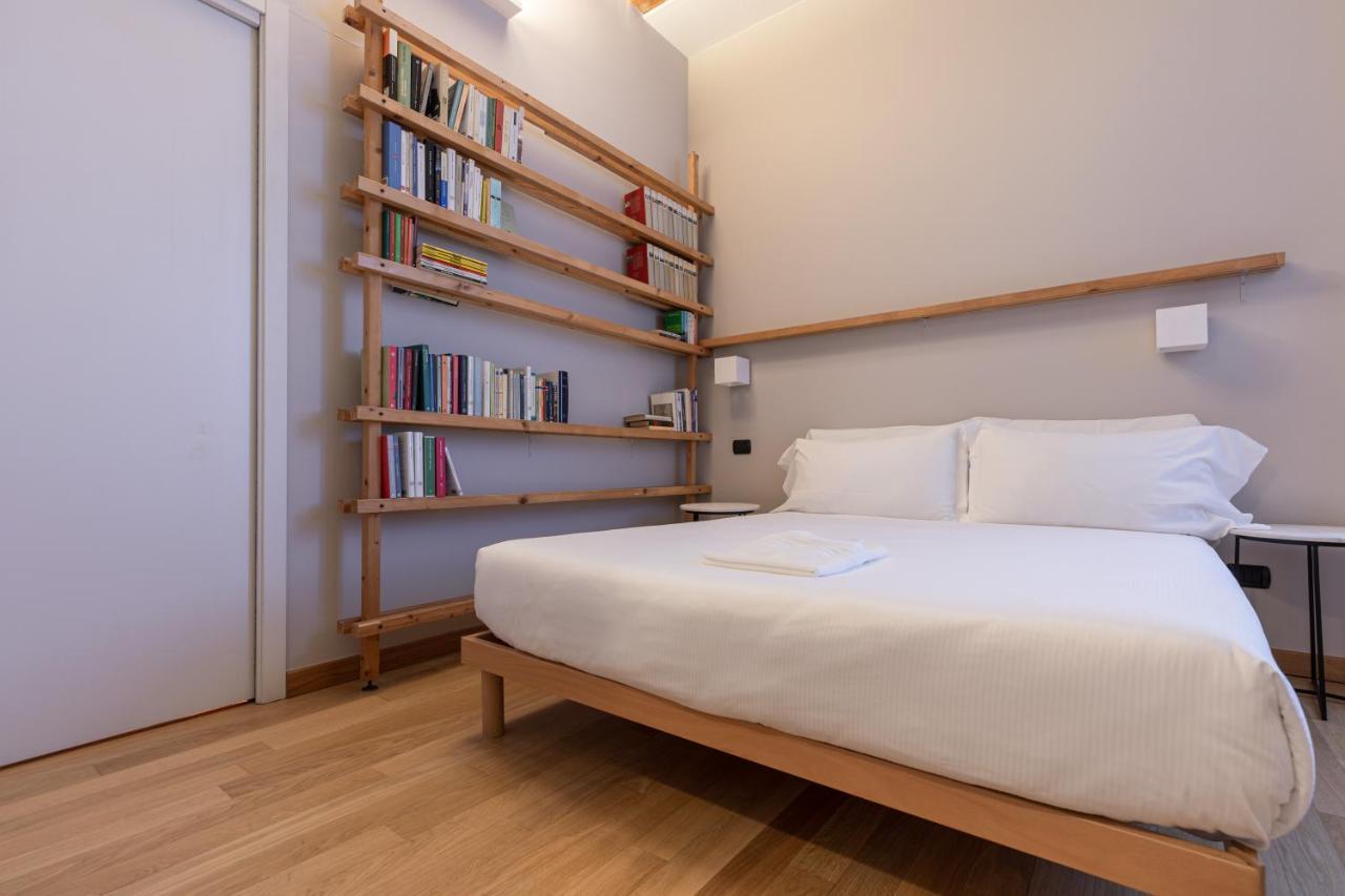 Beplace Apartments In Isola Milan Bagian luar foto