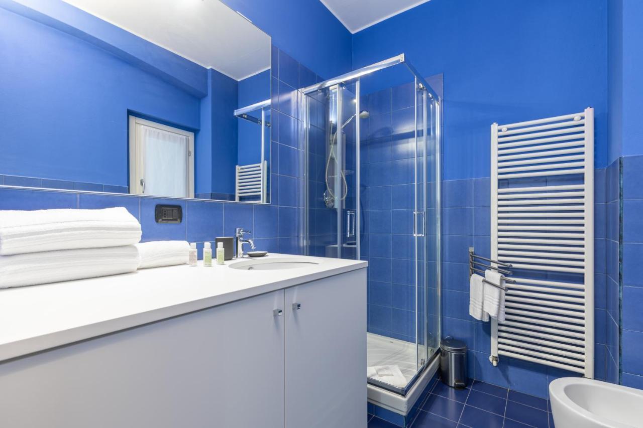 Beplace Apartments In Isola Milan Bagian luar foto